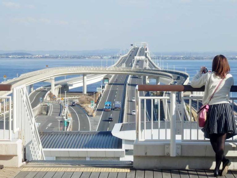 Tokyo Bay Aqua Line: A marvel of engineering connecting Kanagawa and Chiba